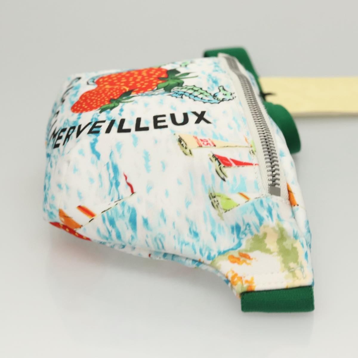 Gucci Merveilleux Belt Bag Printed Nylon White Nylon Bag (Authentic  )