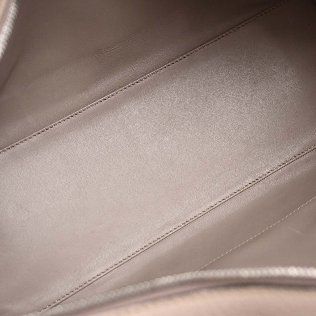 Loewe Amazona Bag Leather Beige Leather Handbag (Authentic  )