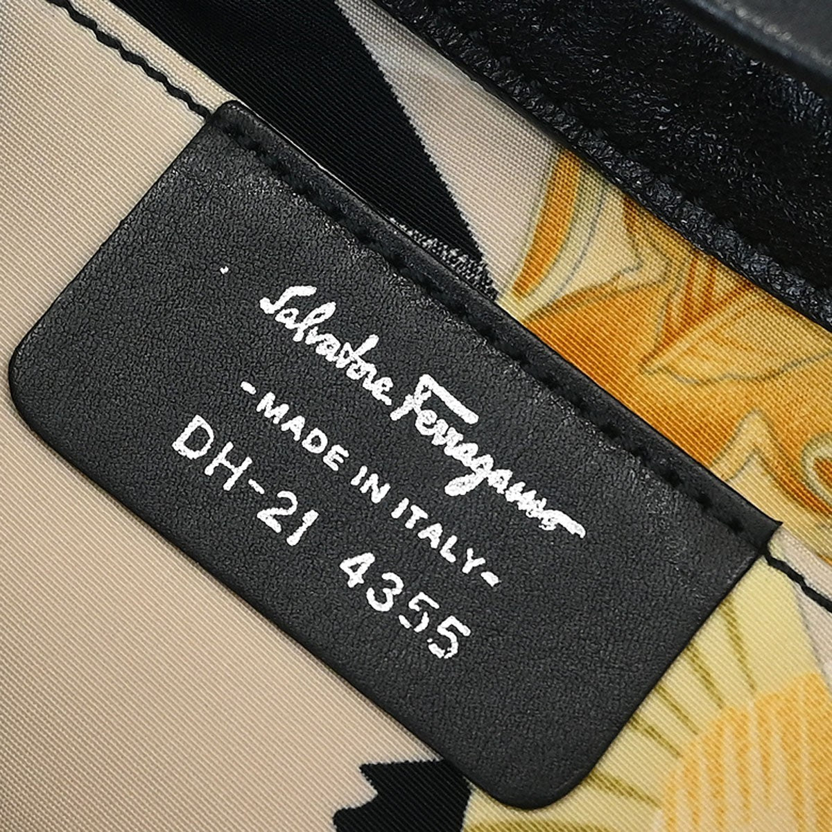 Salvatore Ferragamo Vara Bow Hobo Leather Black Leather Handbag (Authentic  )