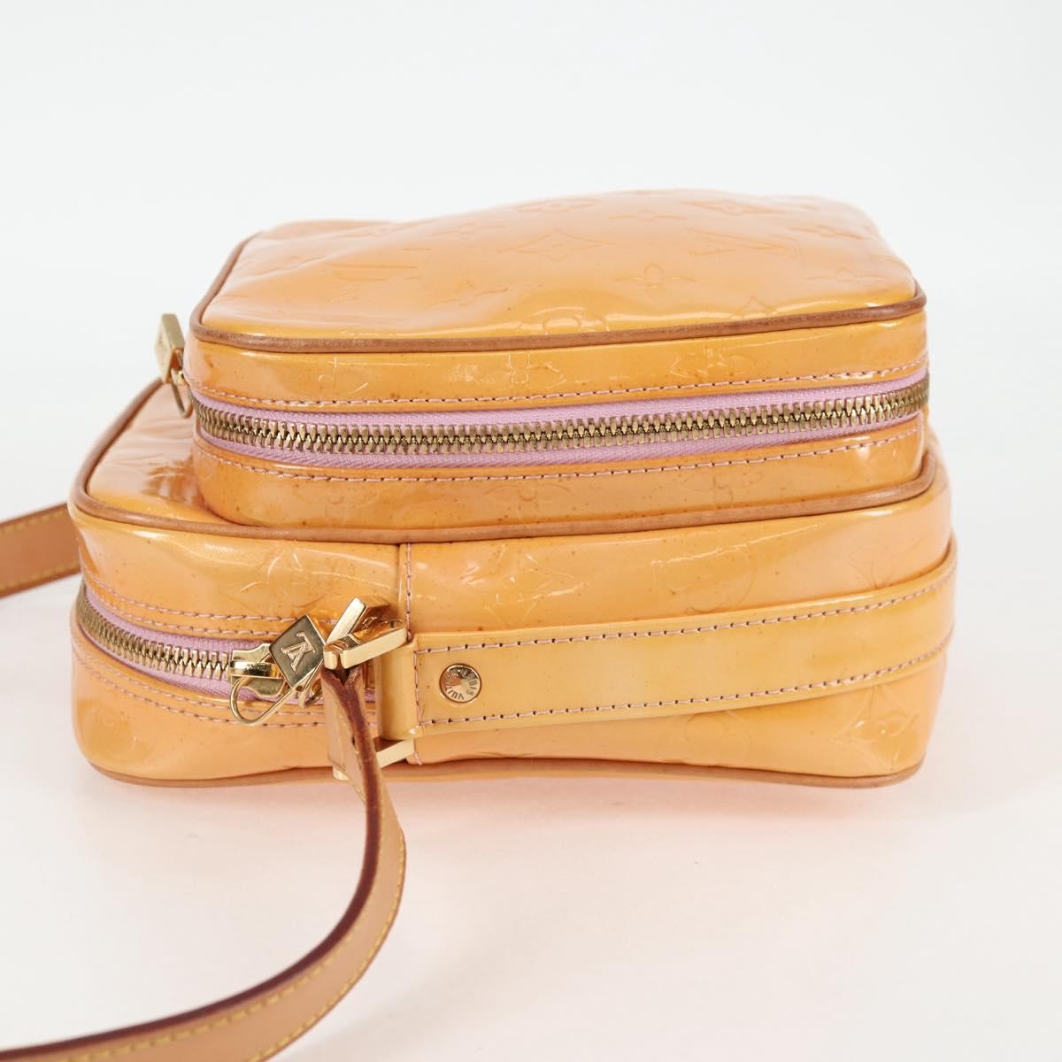 Louis Vuitton Wooster Handbag Monogram Vernis Beige Patent_Leather Bag (Authentic  )