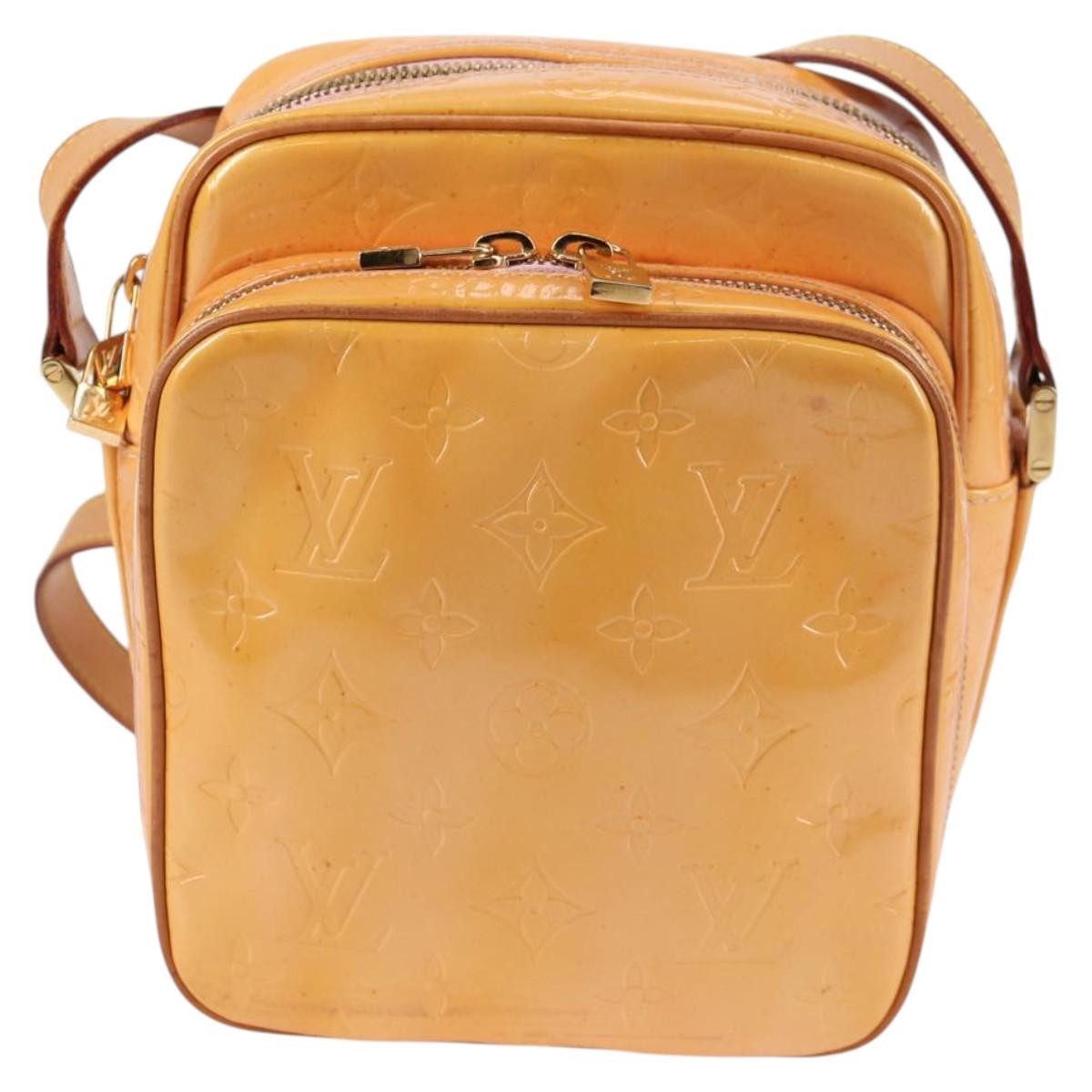 Louis Vuitton Wooster Handbag Monogram Vernis Beige Patent_Leather Bag (Authentic  )