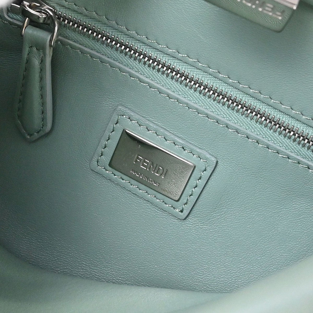Fendi Peekaboo Bag Leather Green Leather Handbag ( )