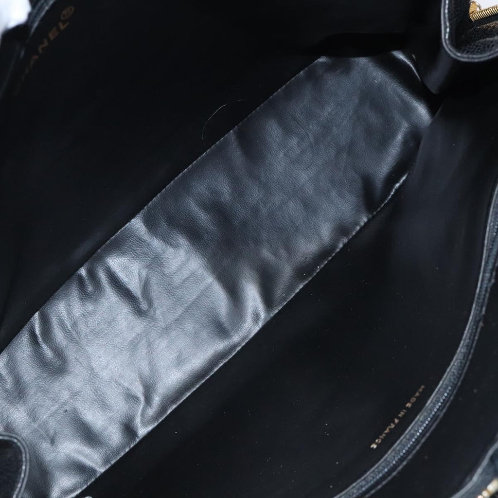 Chanel Vintage Cc Dome Bag Caviar Black Calfskin Handbag ( )