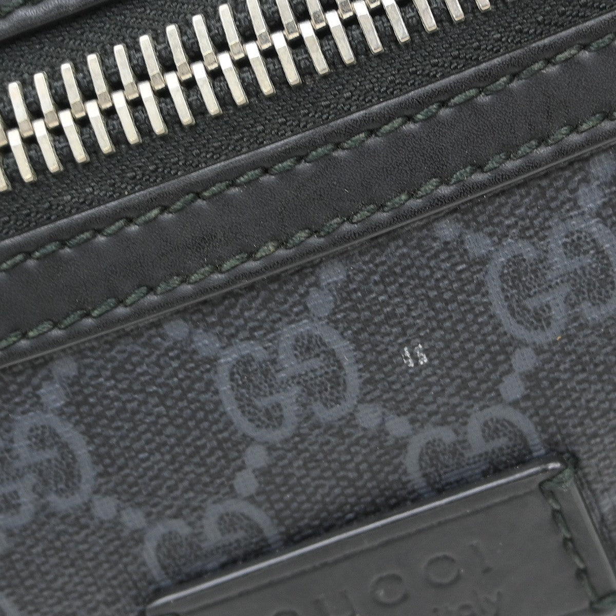 Gucci Zip Top Messenger Bag Gg Coated Canvas Black Canvas Backpack Bag ( )