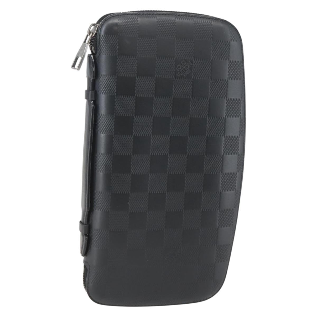 Louis Vuitton Organiser Atholl Leather Black Leather Bag (Authentic  )