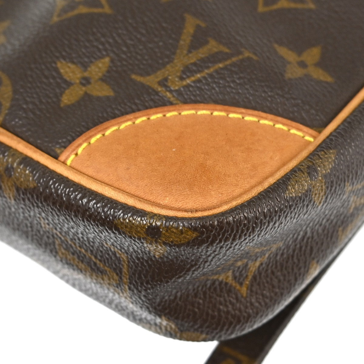 Louis Vuitton Danube Handbag Monogram Canvas Brown Canvas Handbag ( )