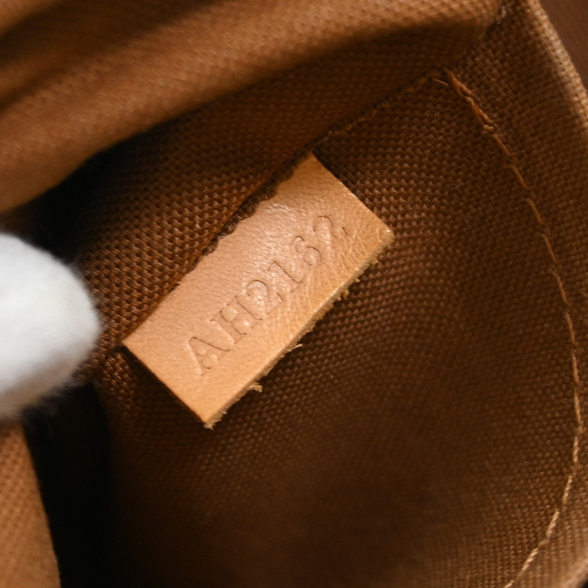 Louis Vuitton Tivoli Handbag Monogram Canvas Brown Canvas Handbag ( )