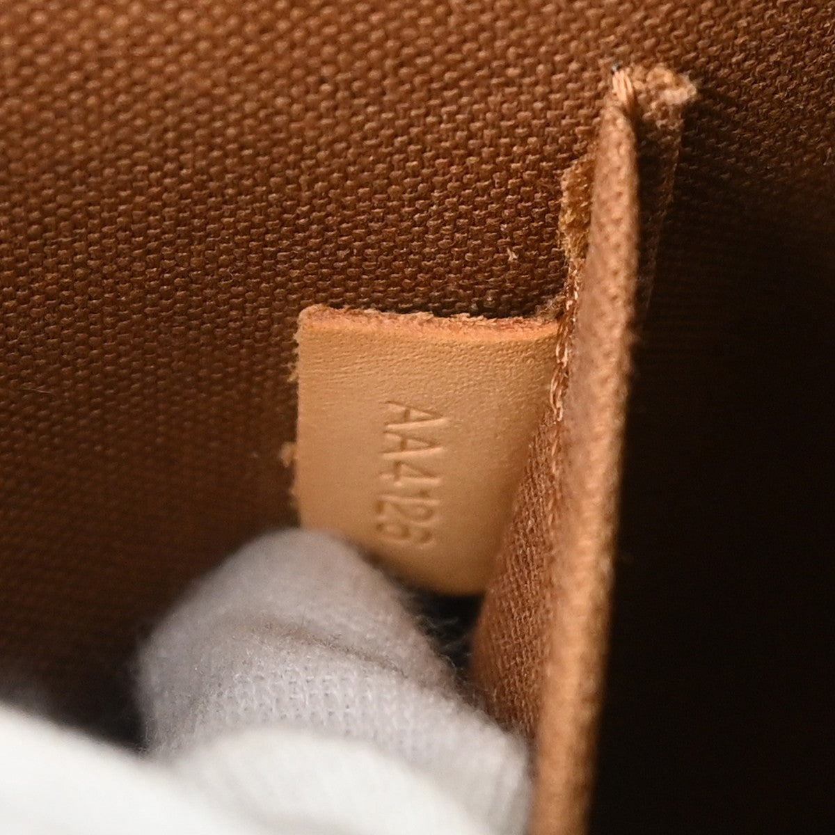 Louis Vuitton Alma Handbag Monogram Canvas Brown Canvas Handbag ( )
