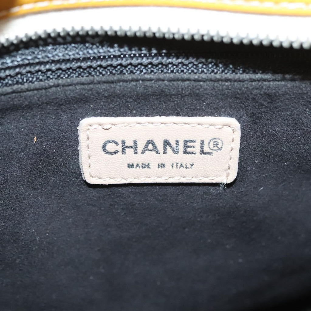 Chanel Chocolate Bar Cc Tote Quilted Patent Yellow Patent_Leather Handbag ( )