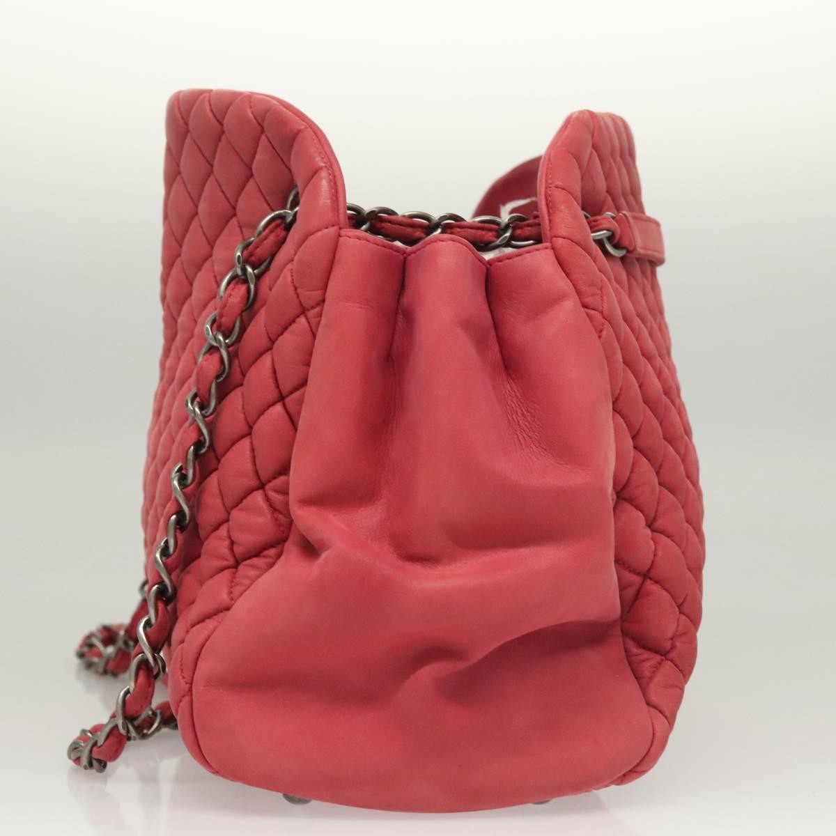 Chanel Matelasse Chain Shoulder Bag Leather Pink Leather Handbag ( )