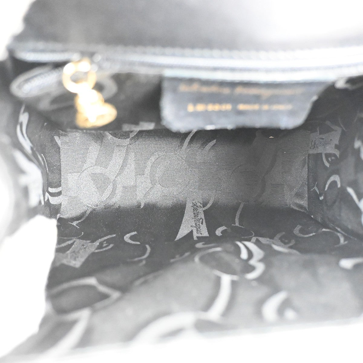 Salvatore Ferragamo Vala Handbag Leather Black Leather Handbag (Authentic  )