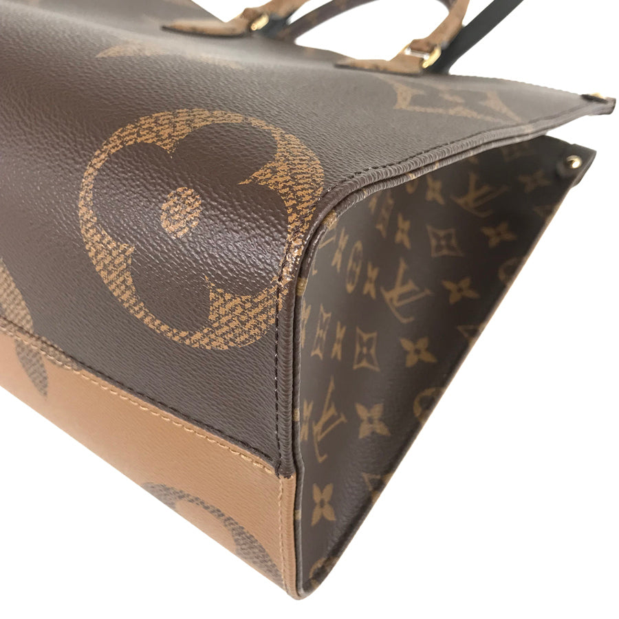 LOUIS VUITTON Monogram Giant Monogram Reverse Giant On The Go MM M45321 Tote bag