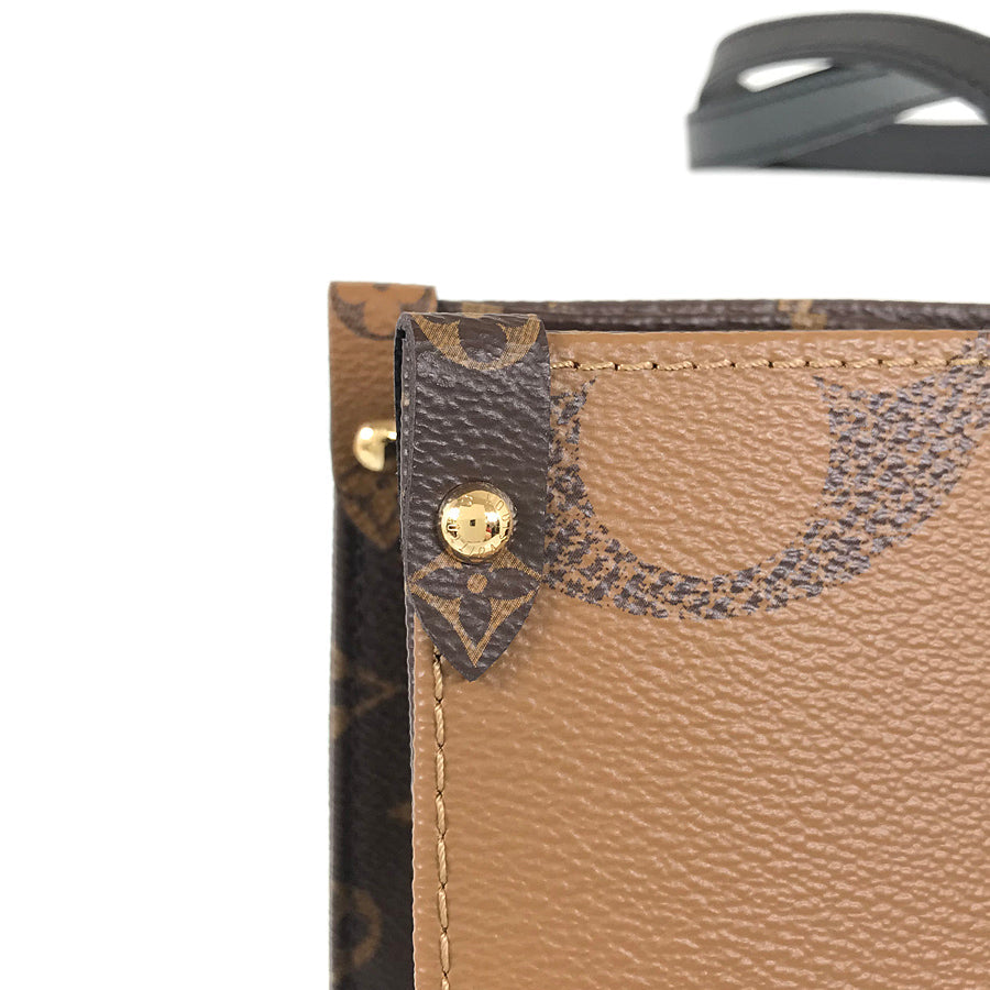 LOUIS VUITTON Monogram Giant Monogram Reverse Giant On The Go MM M45321 Tote bag