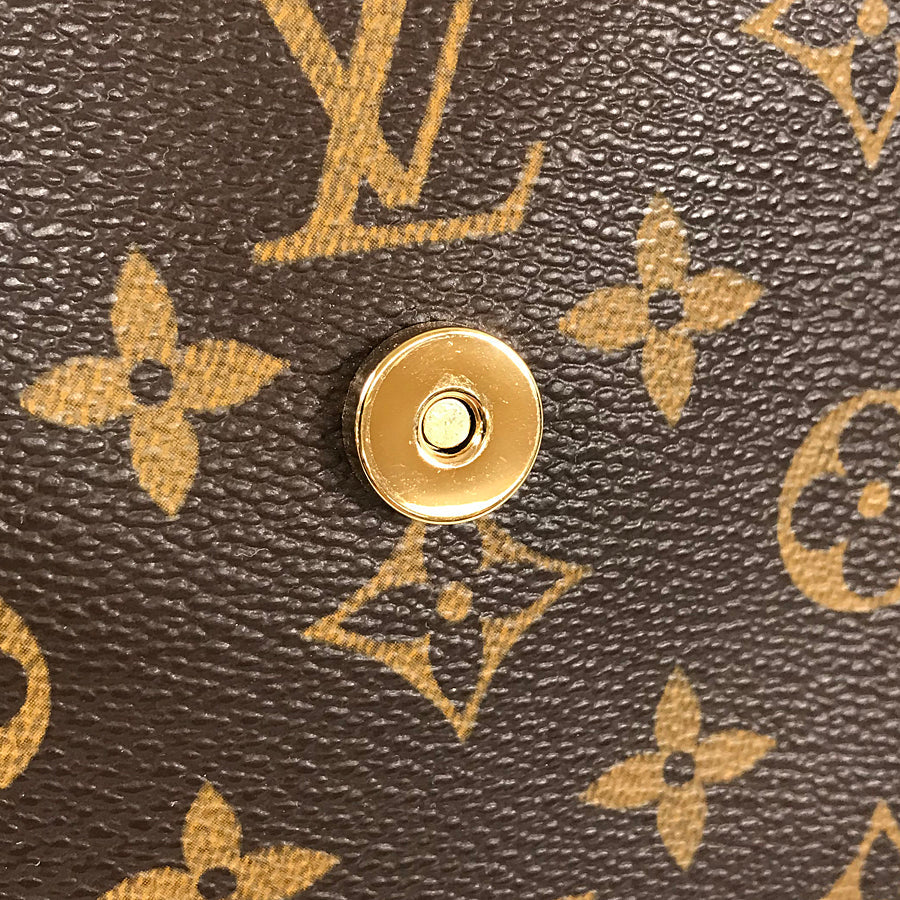 LOUIS VUITTON Monogram Mini Looping M51147 Shoulder bag