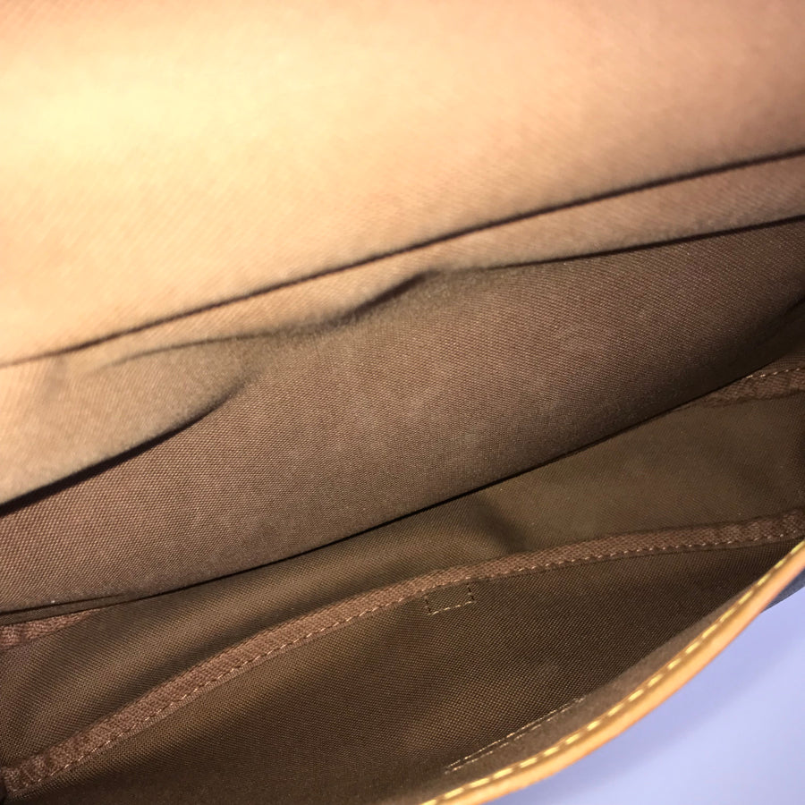 LOUIS VUITTON Monogram Saumur 30 M42256 Shoulder bag