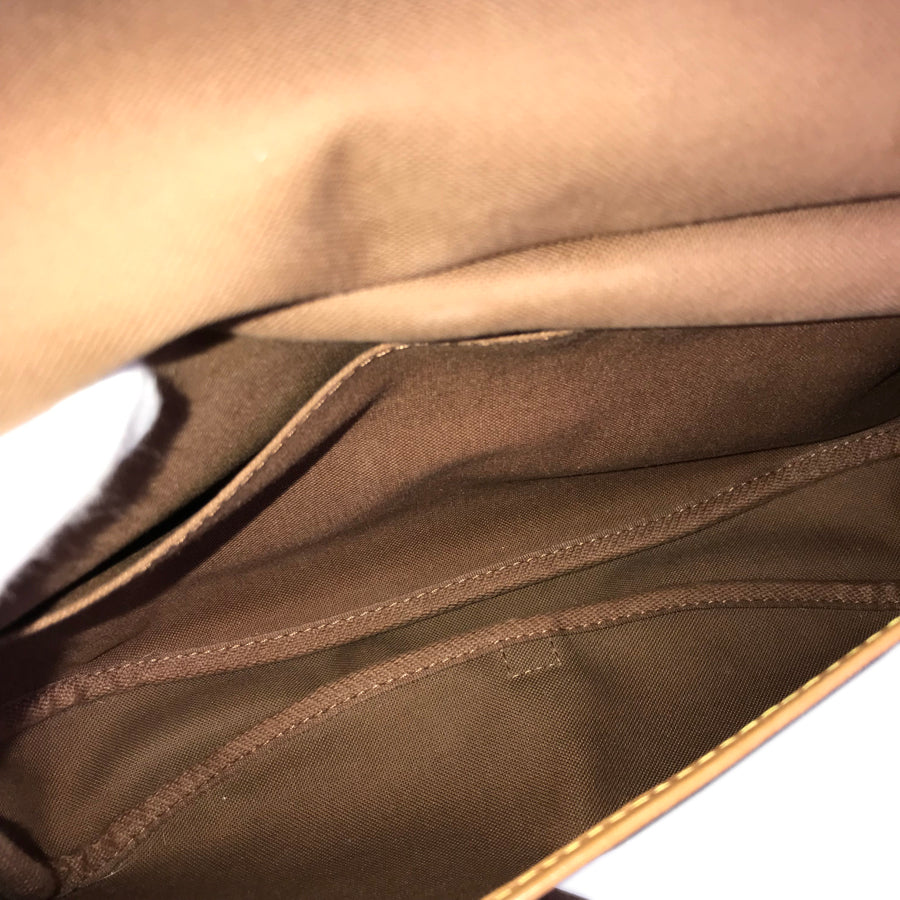 LOUIS VUITTON Monogram Saumur 30 M42256 Shoulder bag