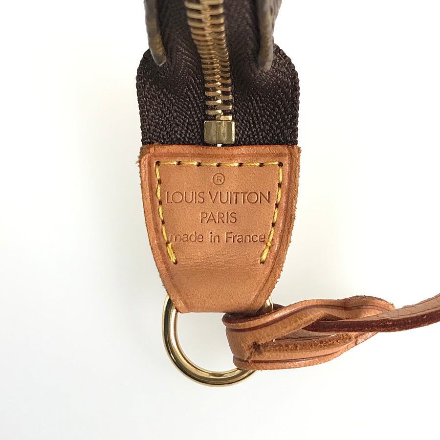 LOUIS VUITTON Monogram Pochette Accessoires M51980 Pouch