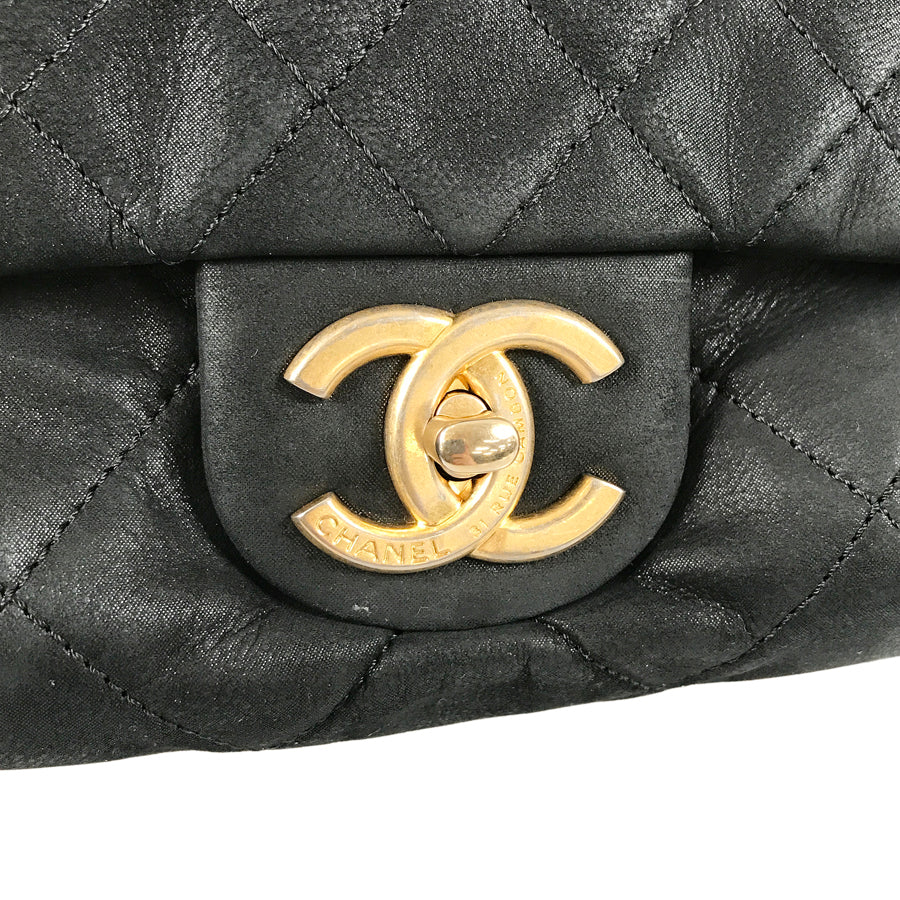 CHANEL Matelasse Shoulder bag