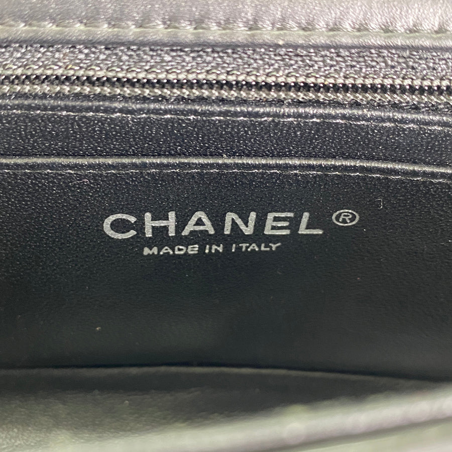 CHANEL Mini Matrasse Shoulder bag