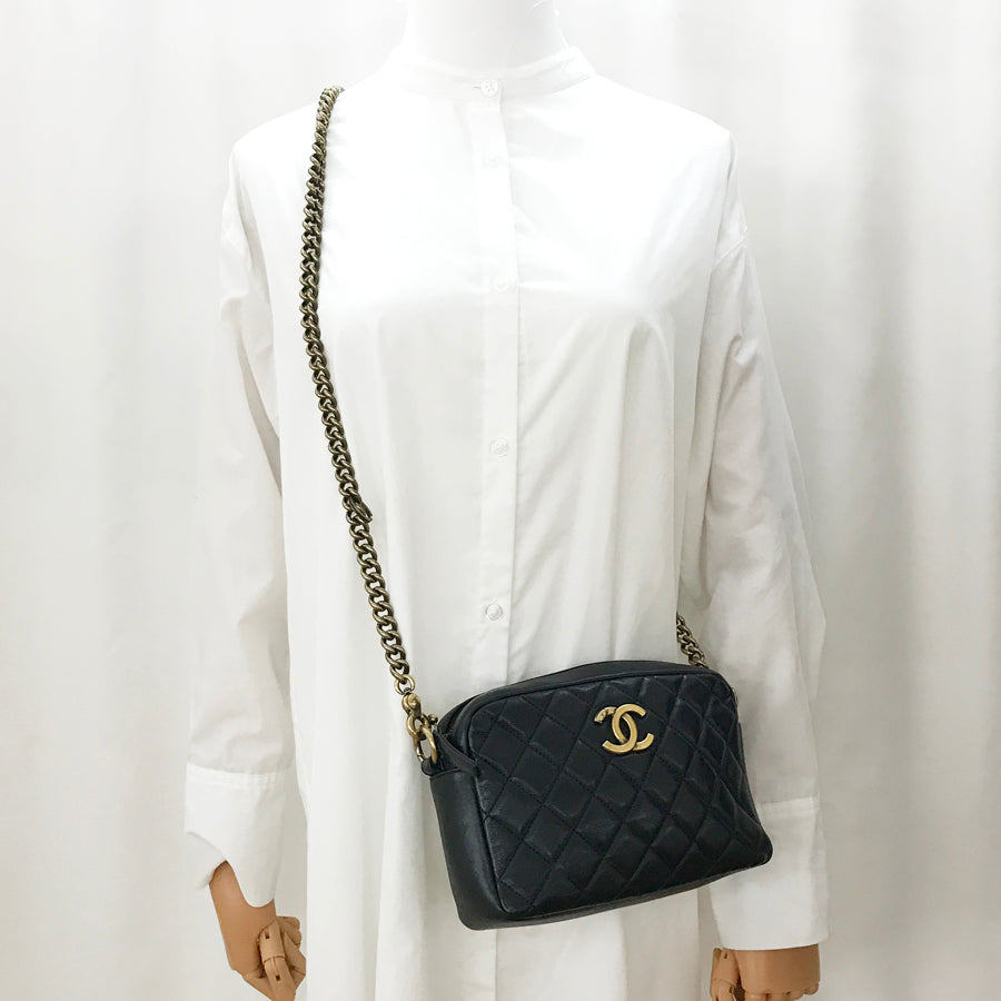 CHANEL Matelasse Shoulder bag