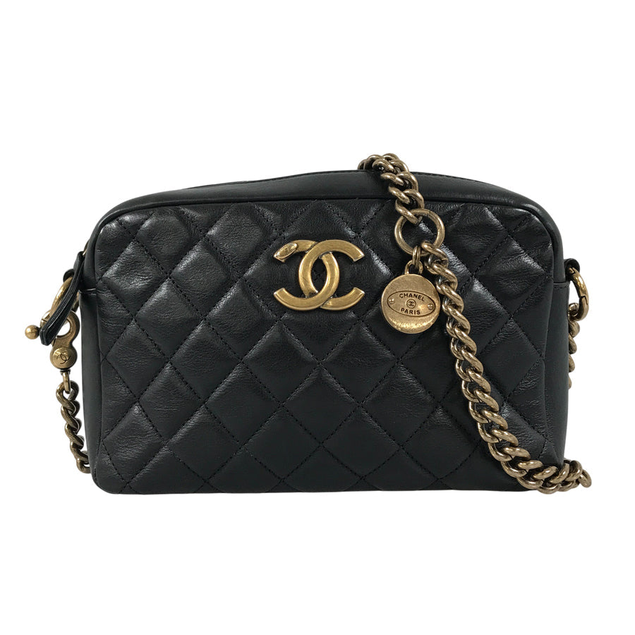 CHANEL Matelasse Shoulder bag