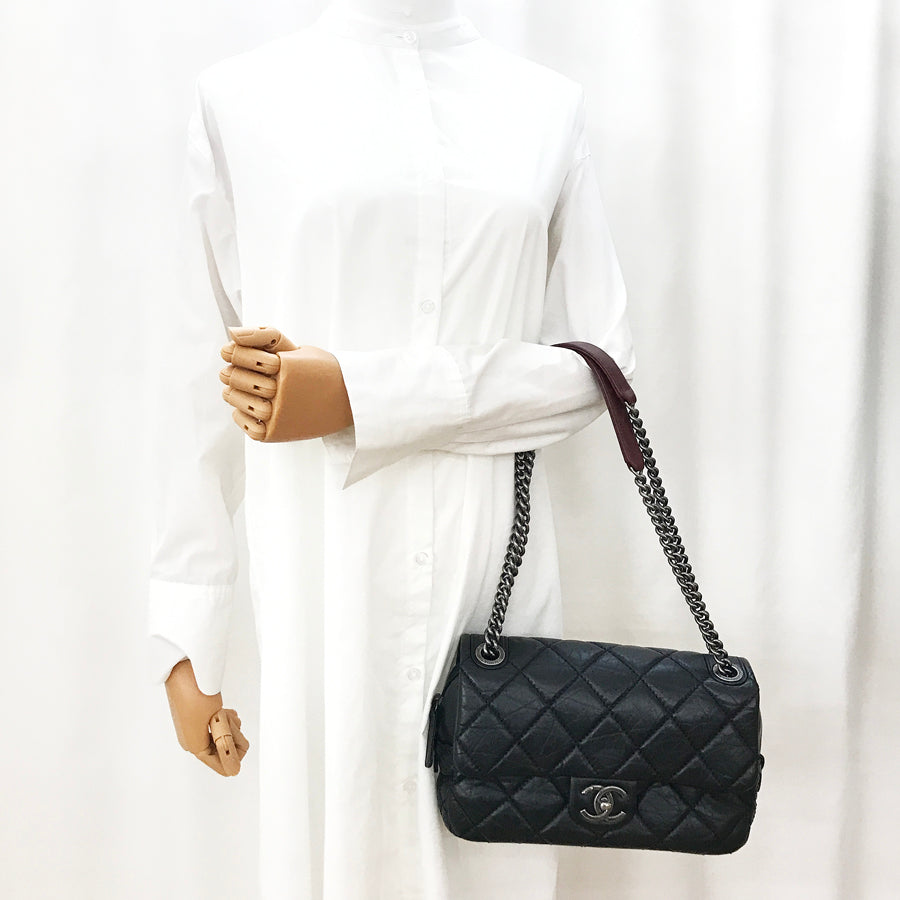 CHANEL Matelasse Shoulder bag