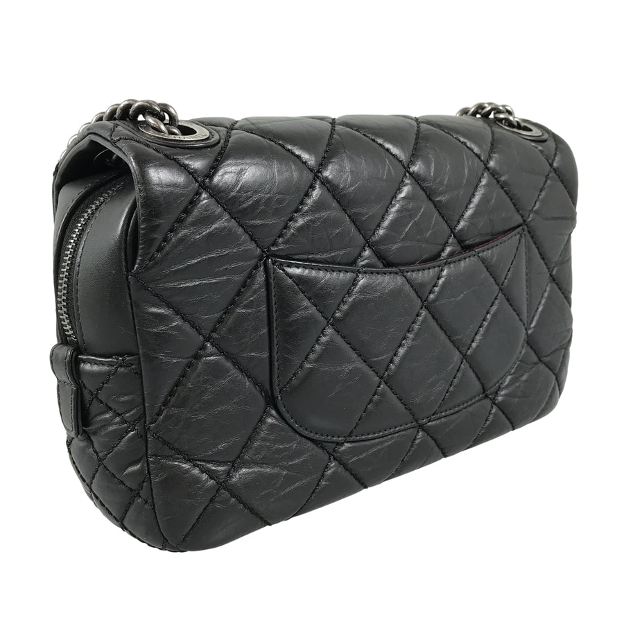CHANEL Matelasse Shoulder bag