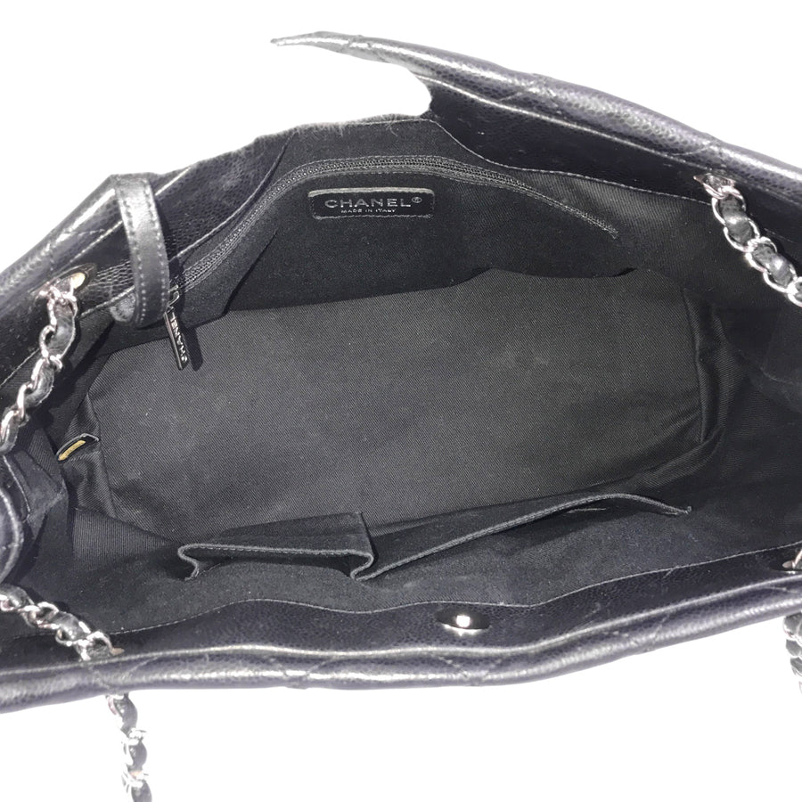 CHANEL Matelasse Shoulder bag