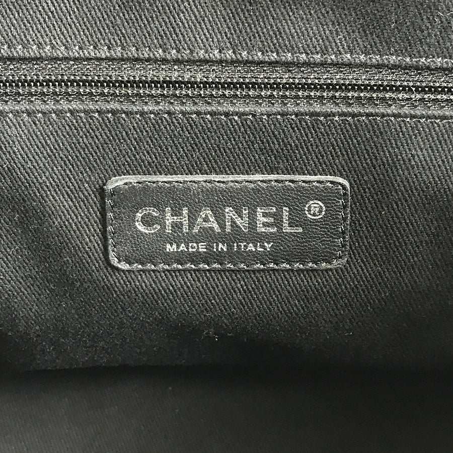 CHANEL Matelasse Shoulder bag