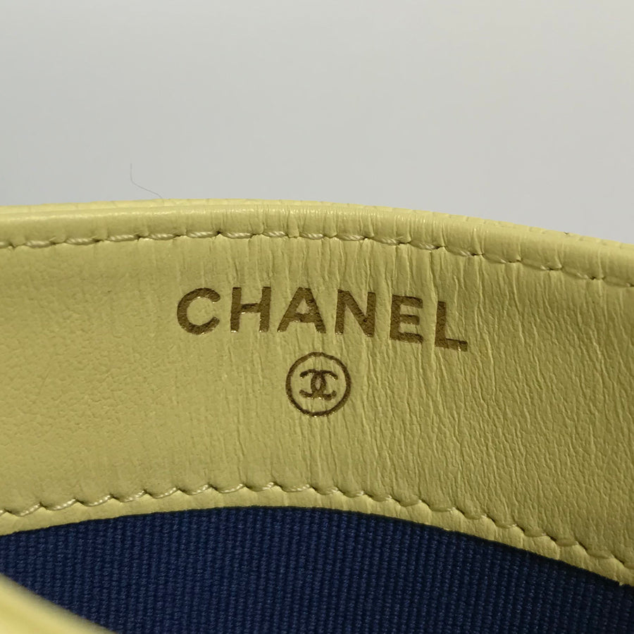 CHANEL Matelasse Card case