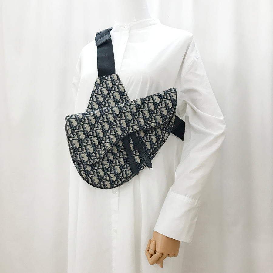 Dior Saddle Oblique 1ADP00093YKY Sling bag