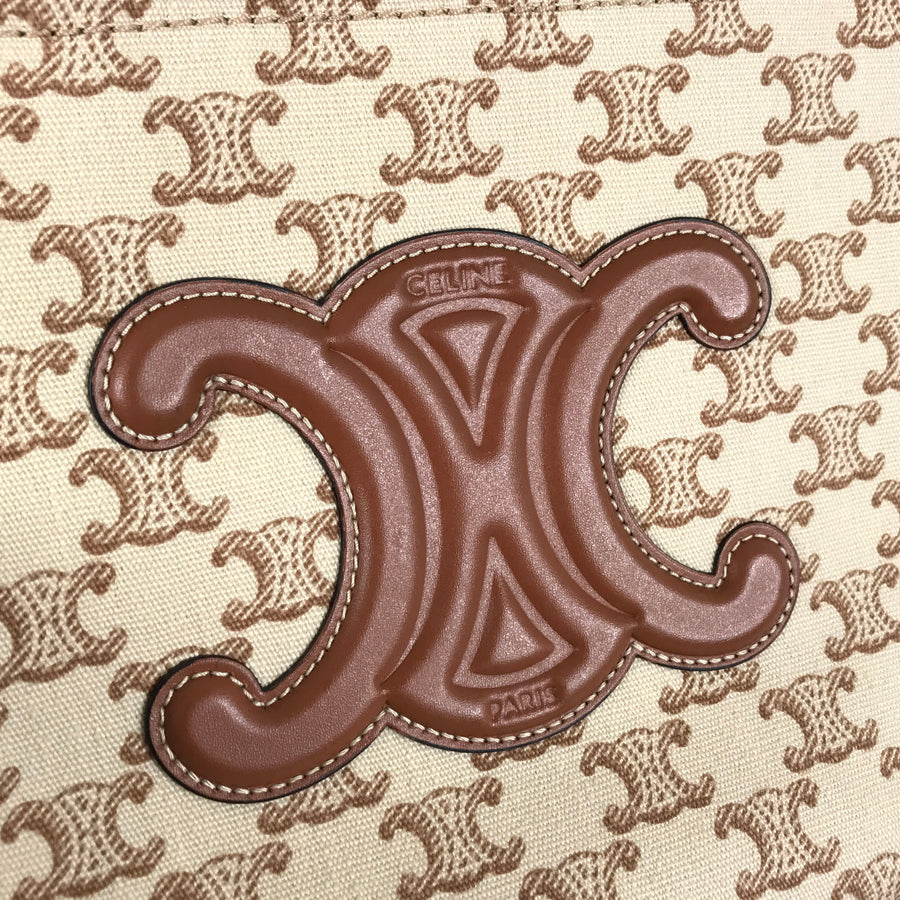 CELINE Triomphe Small Hippopotamus 199162FRF.01BC Tote bag