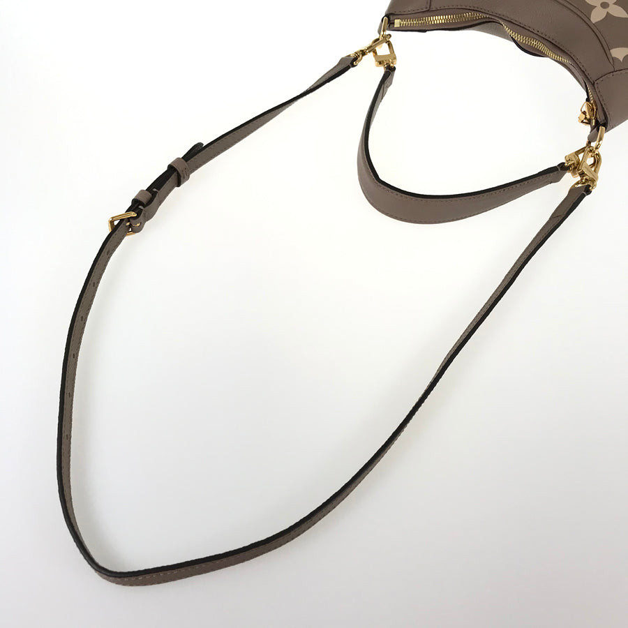 LOUIS VUITTON Monogram Empreinte Bicolor Bagatelle NM M46112 Shoulder bag