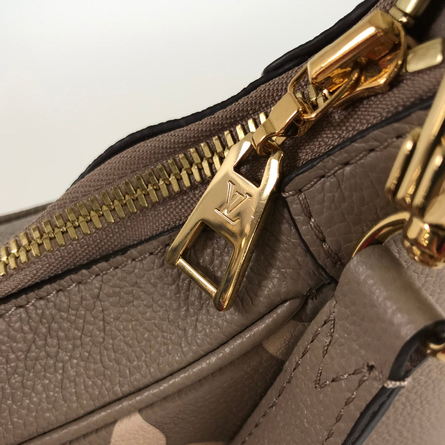 LOUIS VUITTON Monogram Empreinte Bicolor Bagatelle NM M46112 Shoulder bag