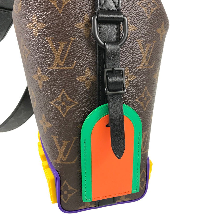 LOUIS VUITTON LV Rubber Cruiser Messenger M57966 Shoulder bag