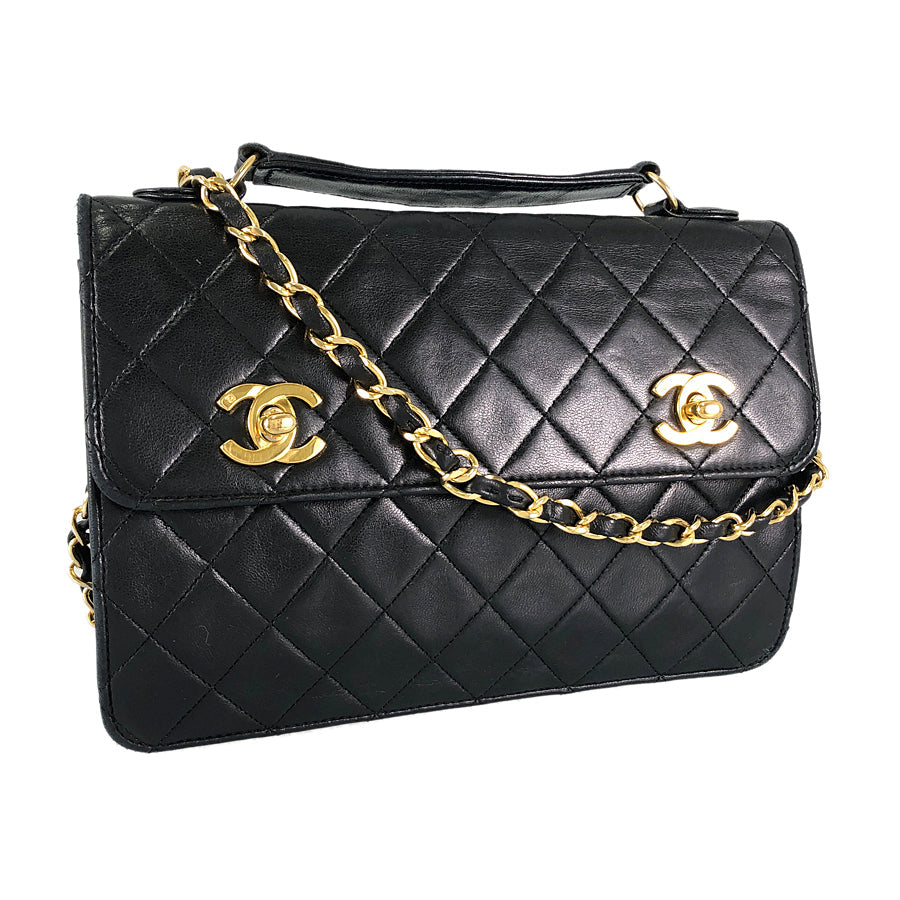 CHANEL Matelasse Shoulder bag