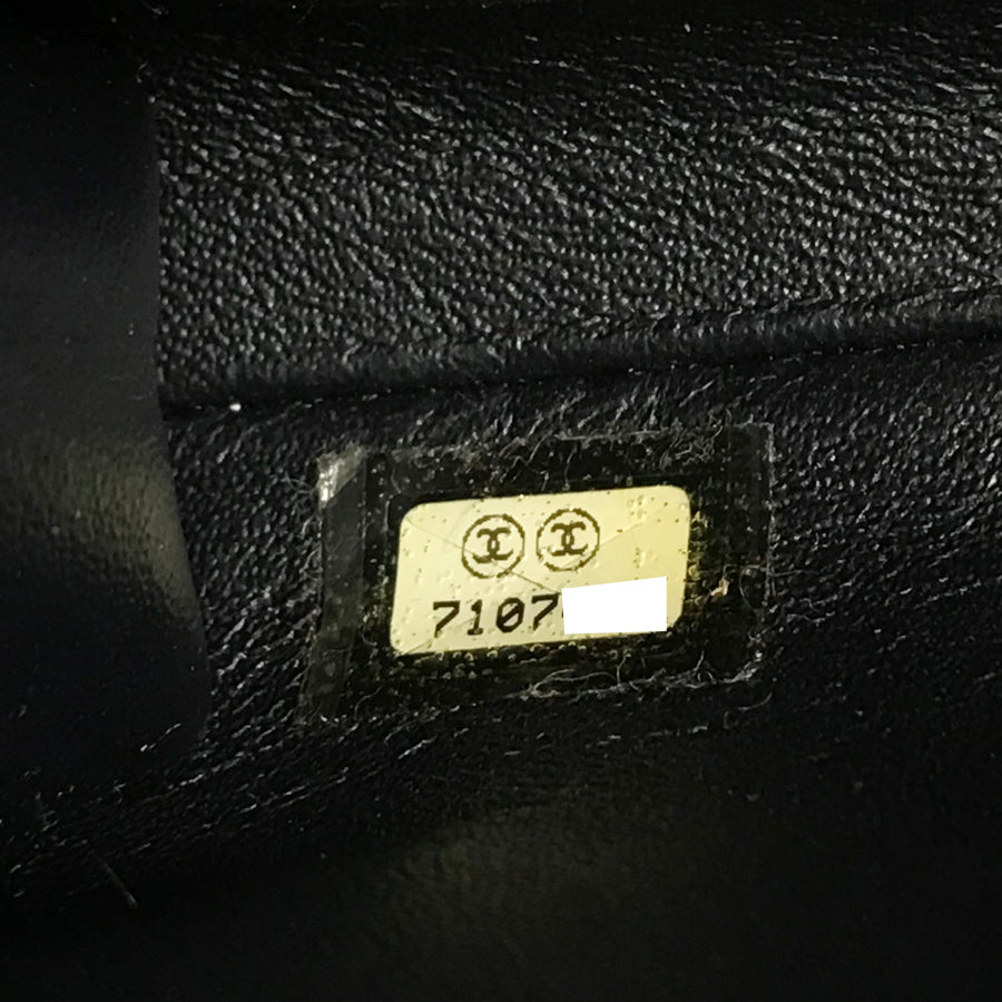 CHANEL Chocolate Bar Shoulder bag