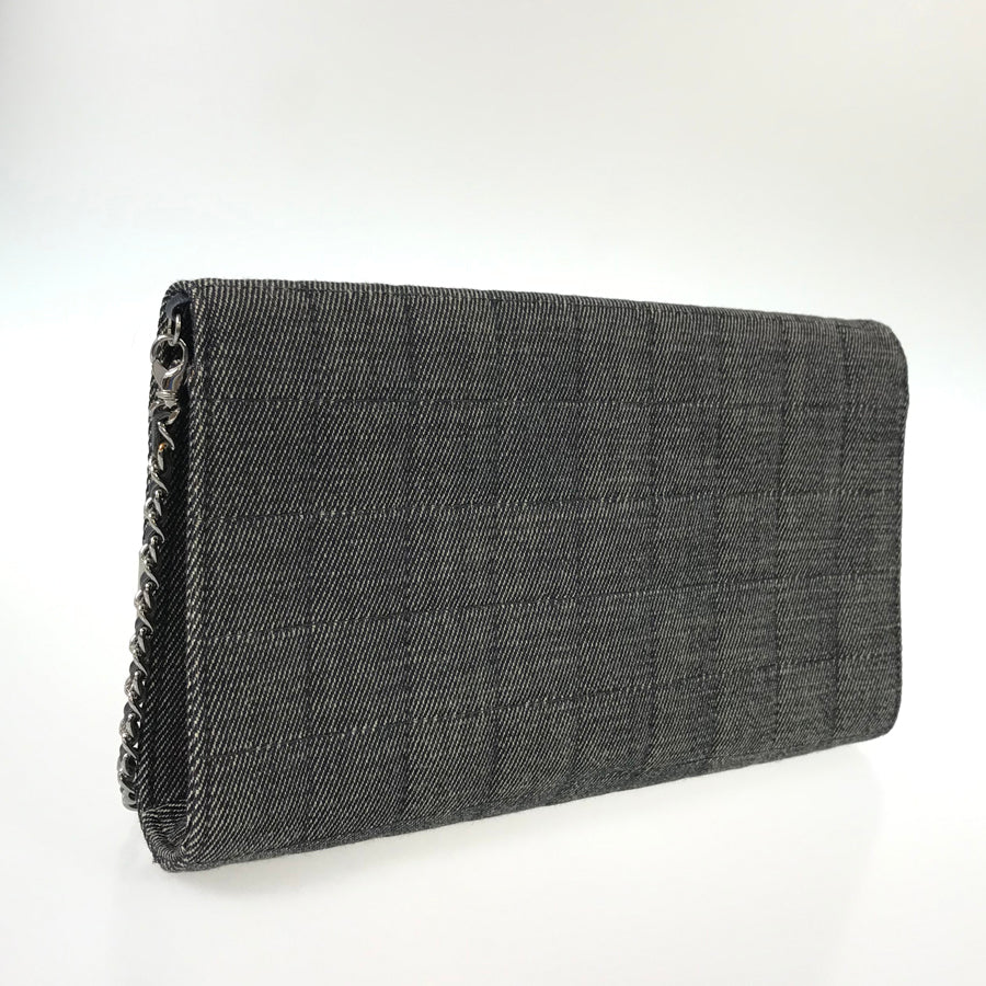 CHANEL Chocolate Bar Shoulder bag