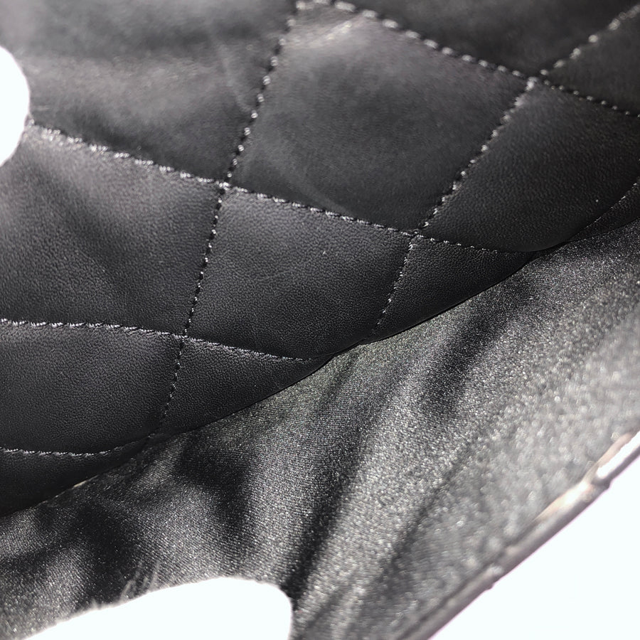 CHANEL Matelasse Shoulder bag