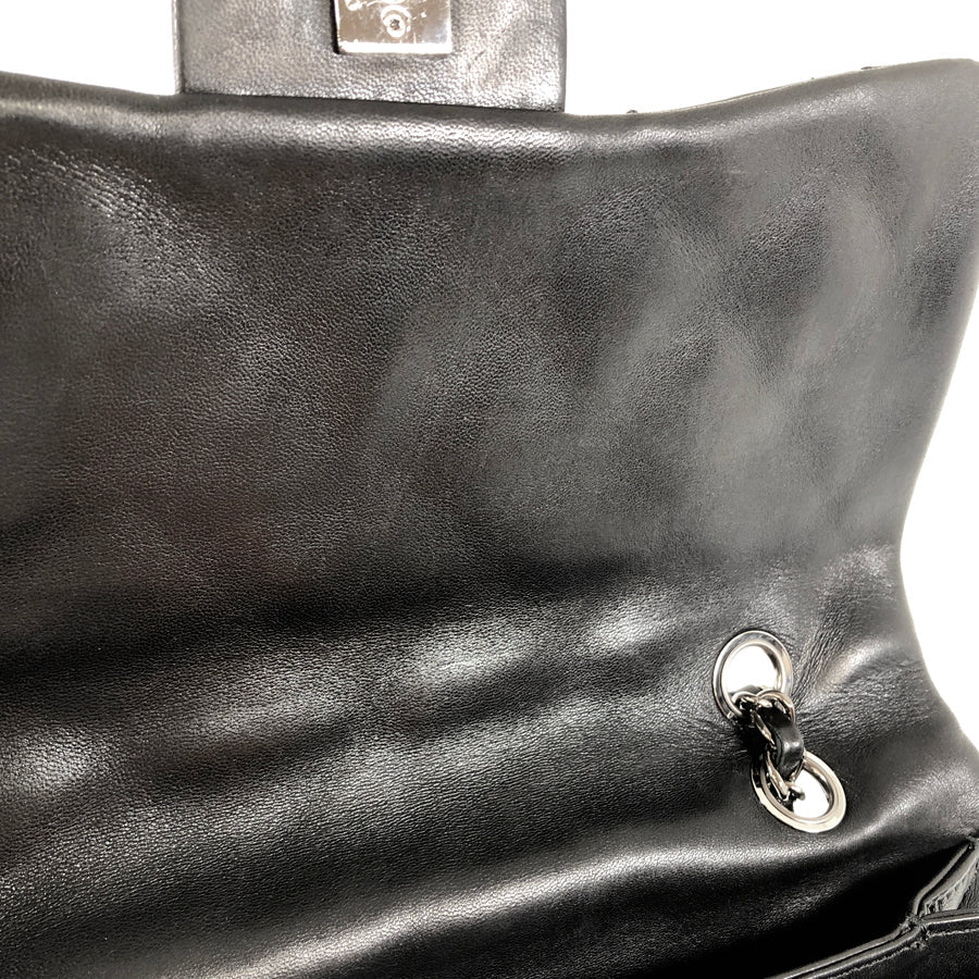 CHANEL Matelasse Shoulder bag
