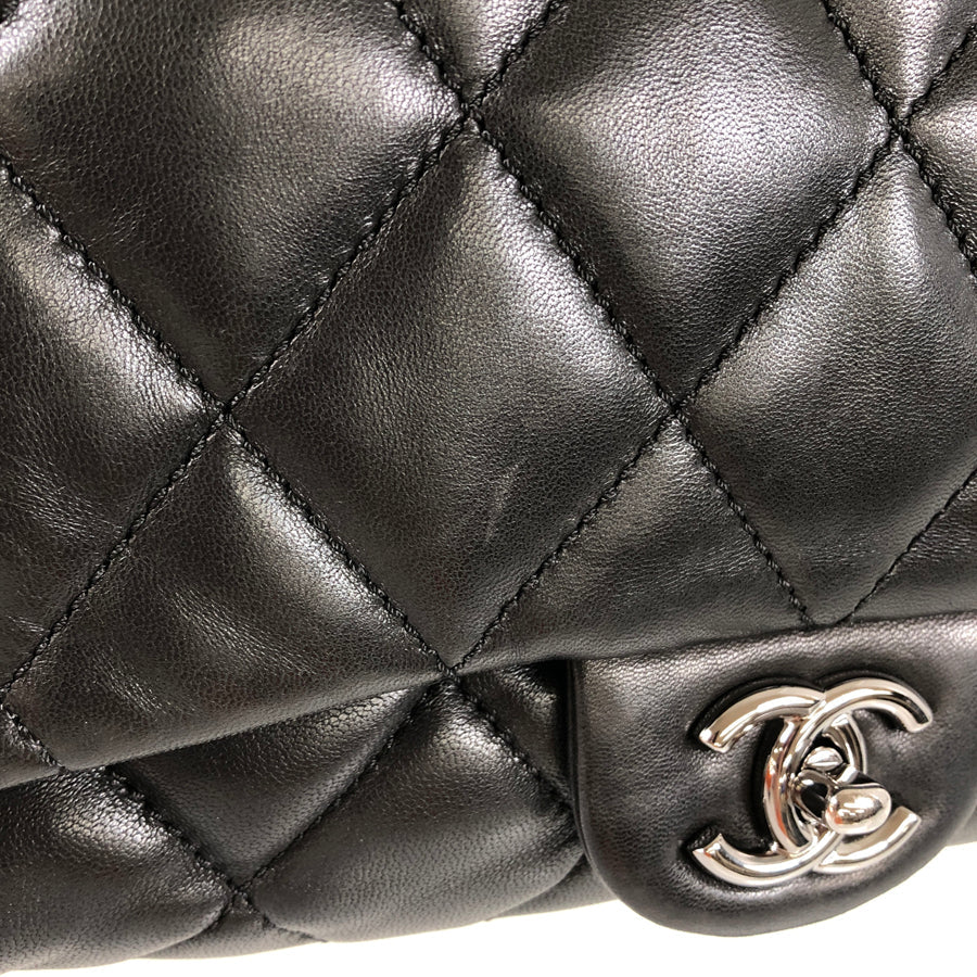 CHANEL Matelasse Shoulder bag