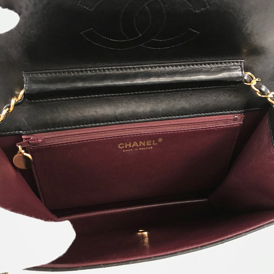 CHANEL Matelasse Shoulder bag
