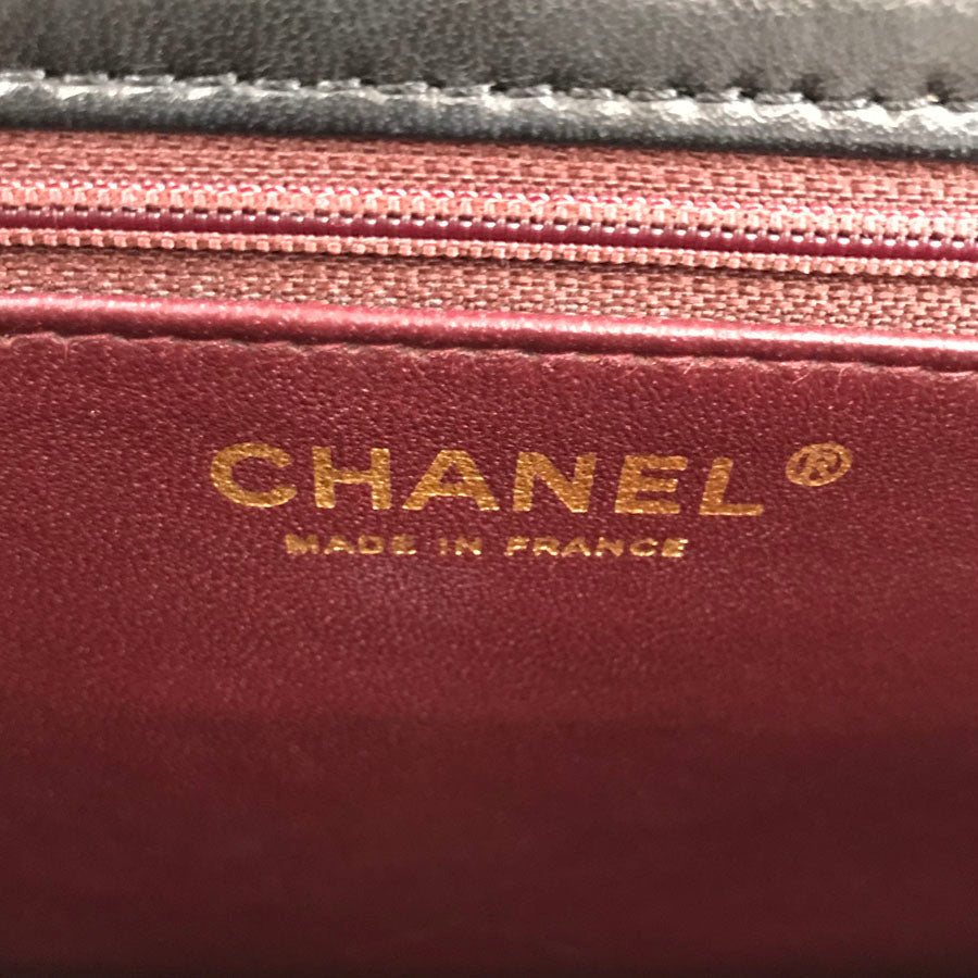 CHANEL Matelasse Shoulder bag
