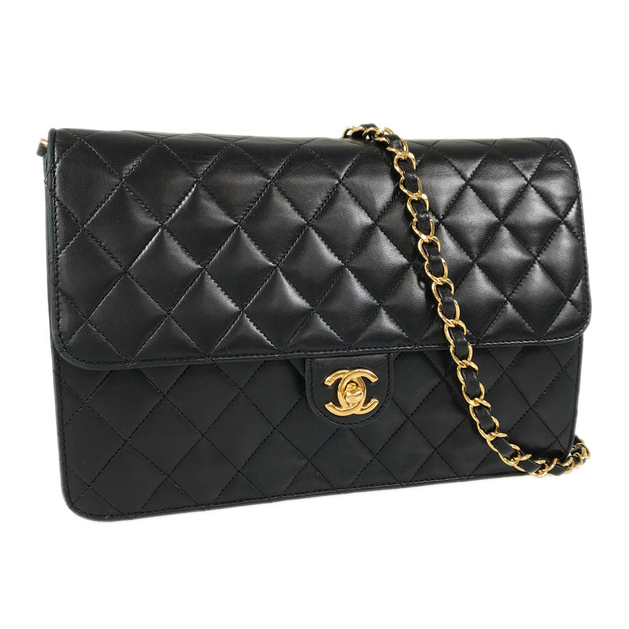 CHANEL Matelasse Shoulder bag