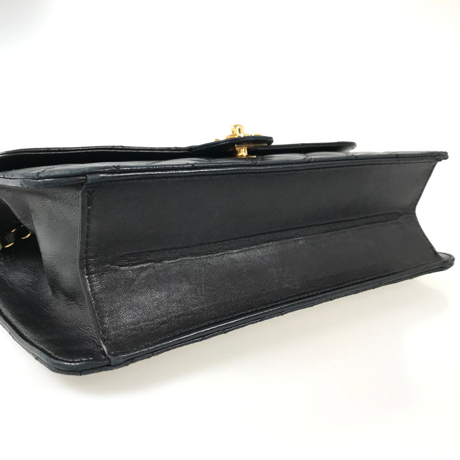 CHANEL Matelasse Shoulder bag