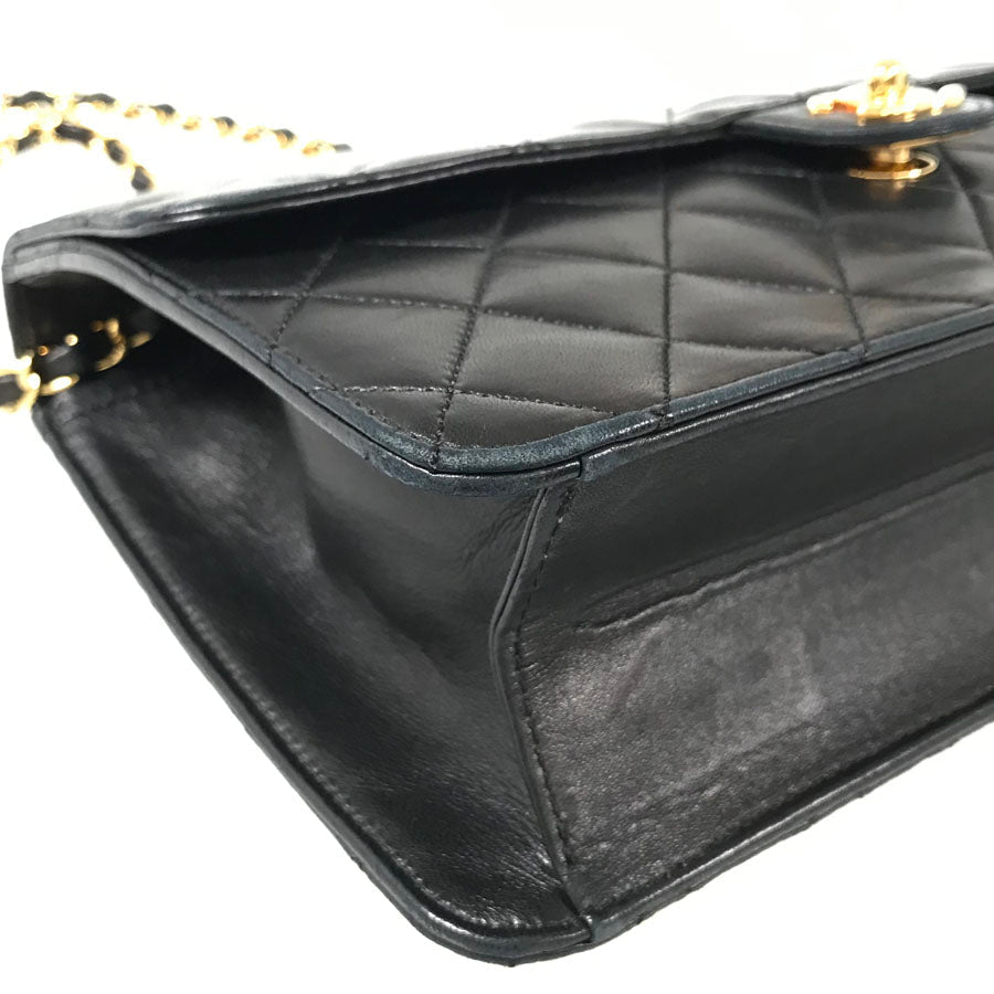 CHANEL Matelasse Shoulder bag