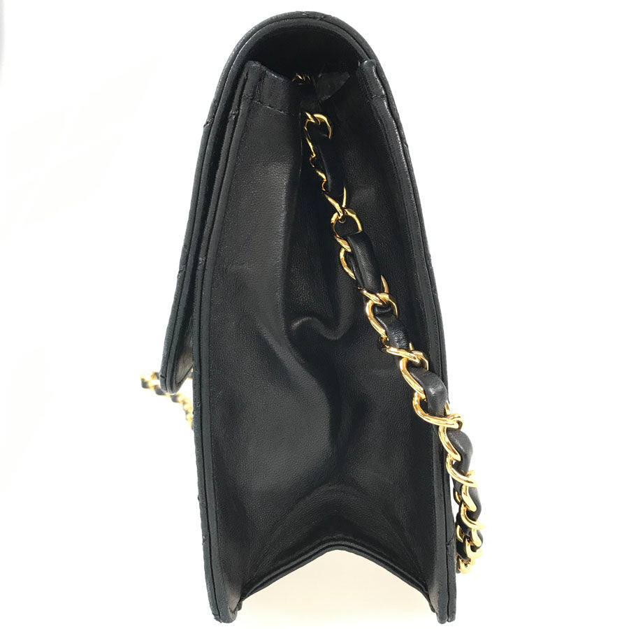 CHANEL Matelasse Shoulder bag