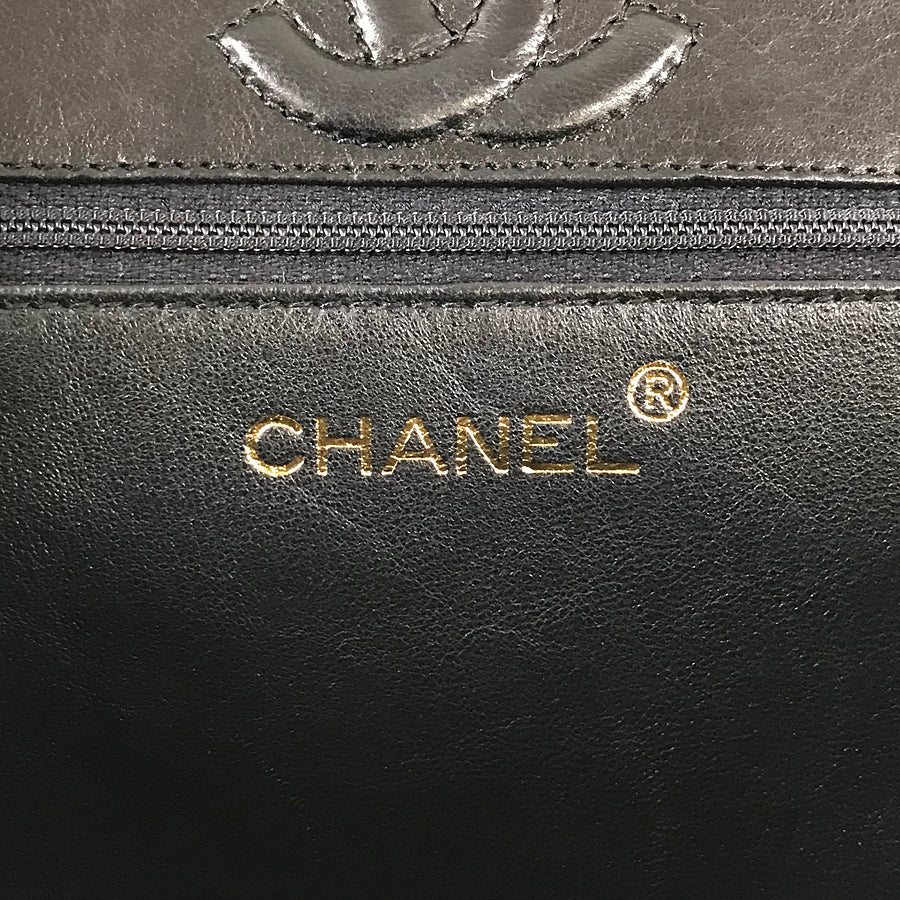 CHANEL Matelasse Shoulder bag