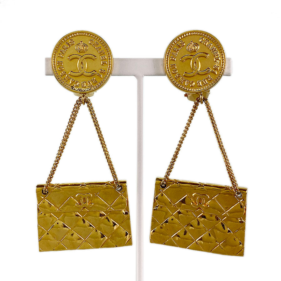 CHANEL Earring