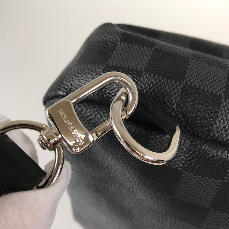 LOUIS VUITTON Damier Graphite Avenue Sling Bag N41719 Sling bag